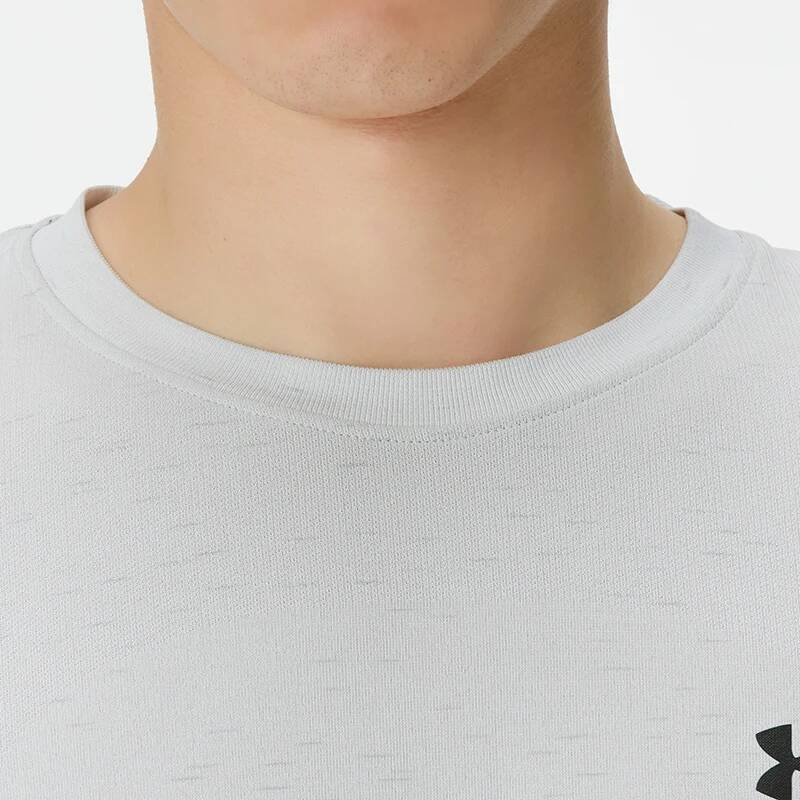 Under Armour Kaus Lengan Pende - Undershirt Crew Neck ulasan dan harga